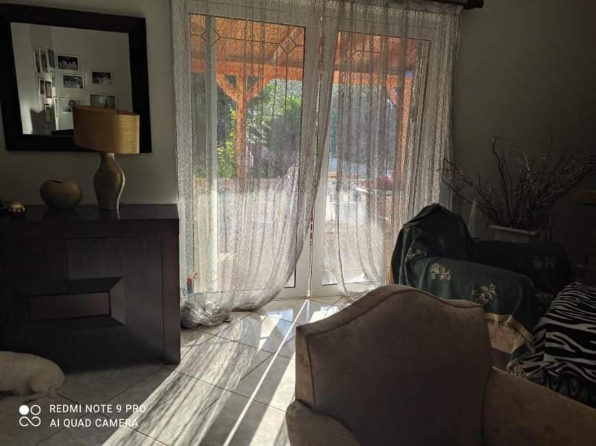 Pleasant House With Garden!! Βίλα Ανάβυσσος Εξωτερικό φωτογραφία